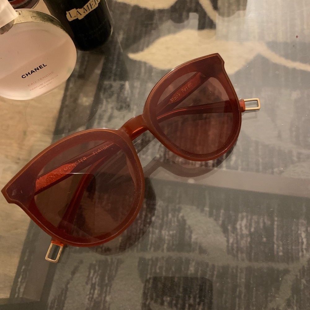 Sold* Gentler Monsters Sunglasses - Black Peter